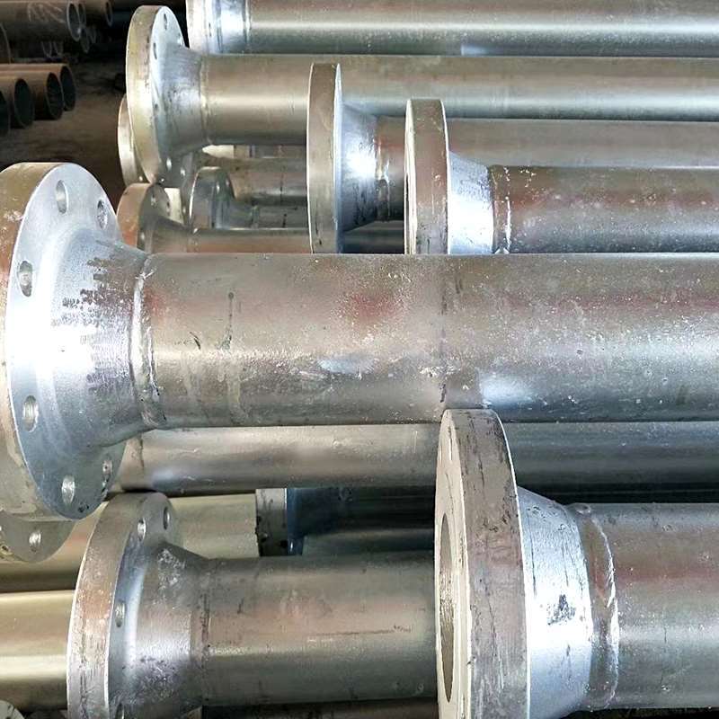 埋地?zé)徨冧\鋼管法蘭連接